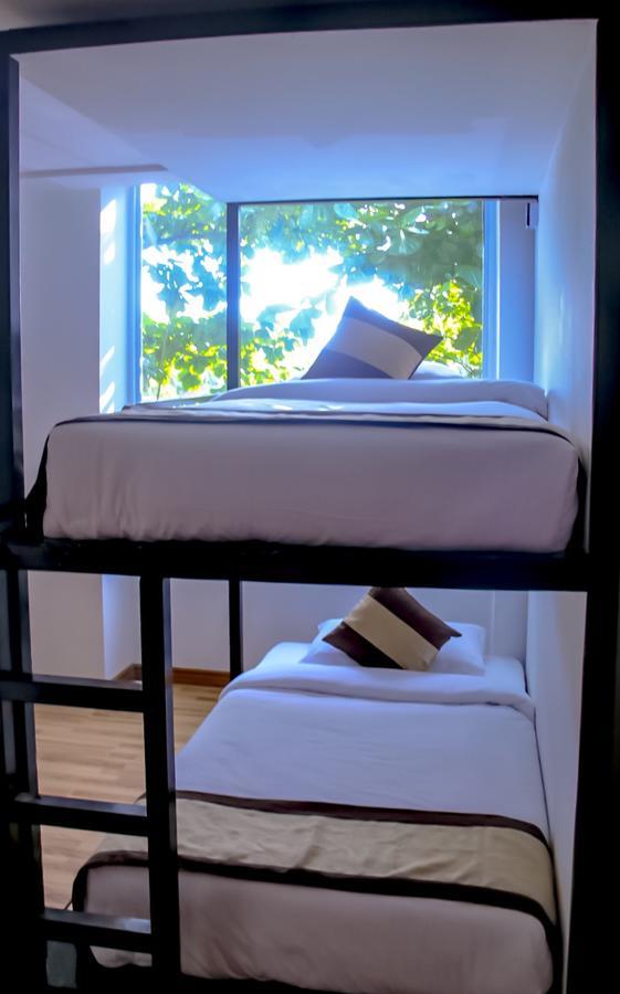 The Lodge Yangon Poshtel Buitenkant foto