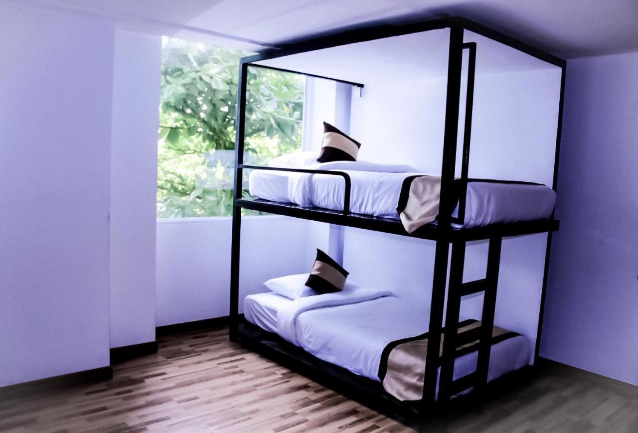 The Lodge Yangon Poshtel Buitenkant foto